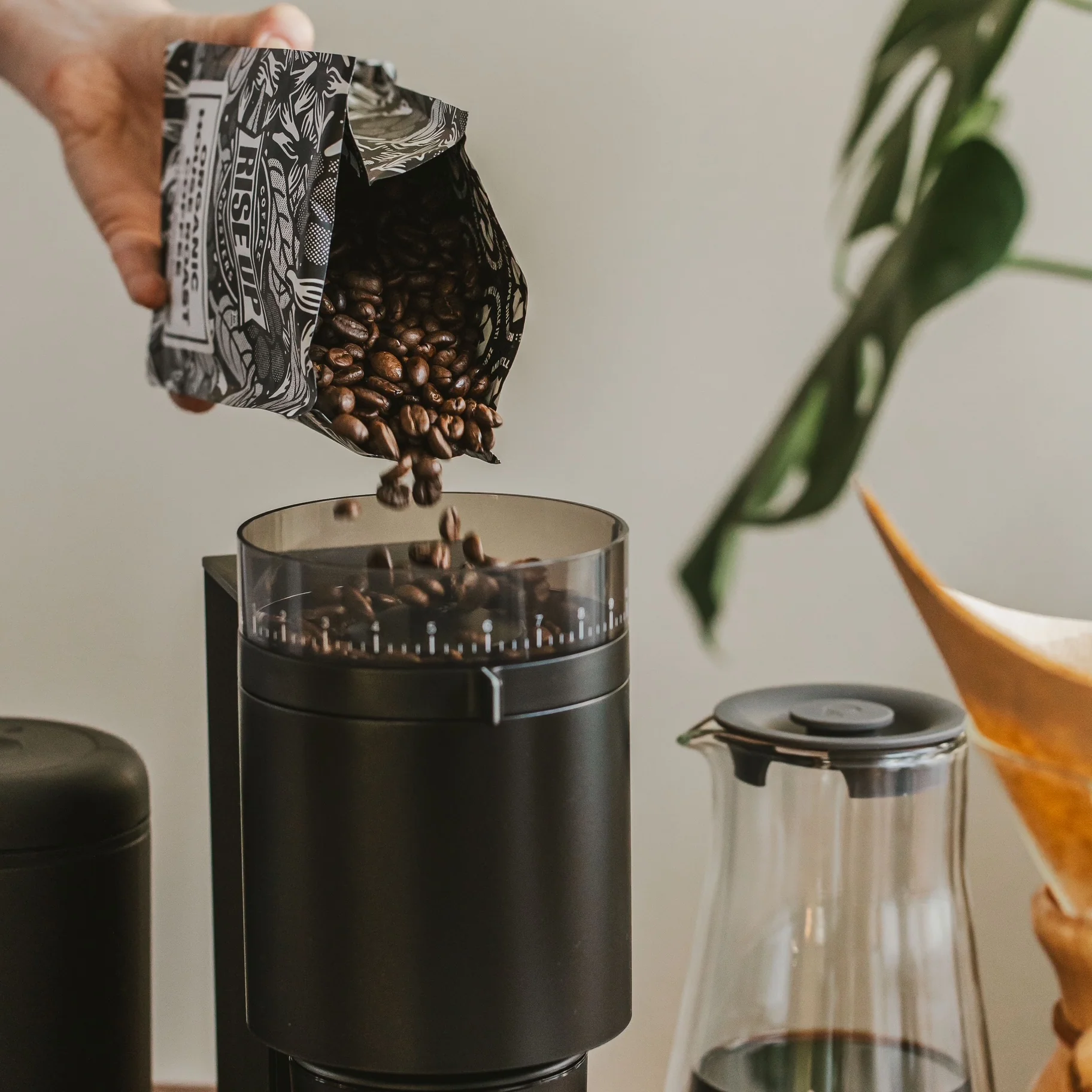 Opus Conical Burr Grinder by Fellow - Image 5