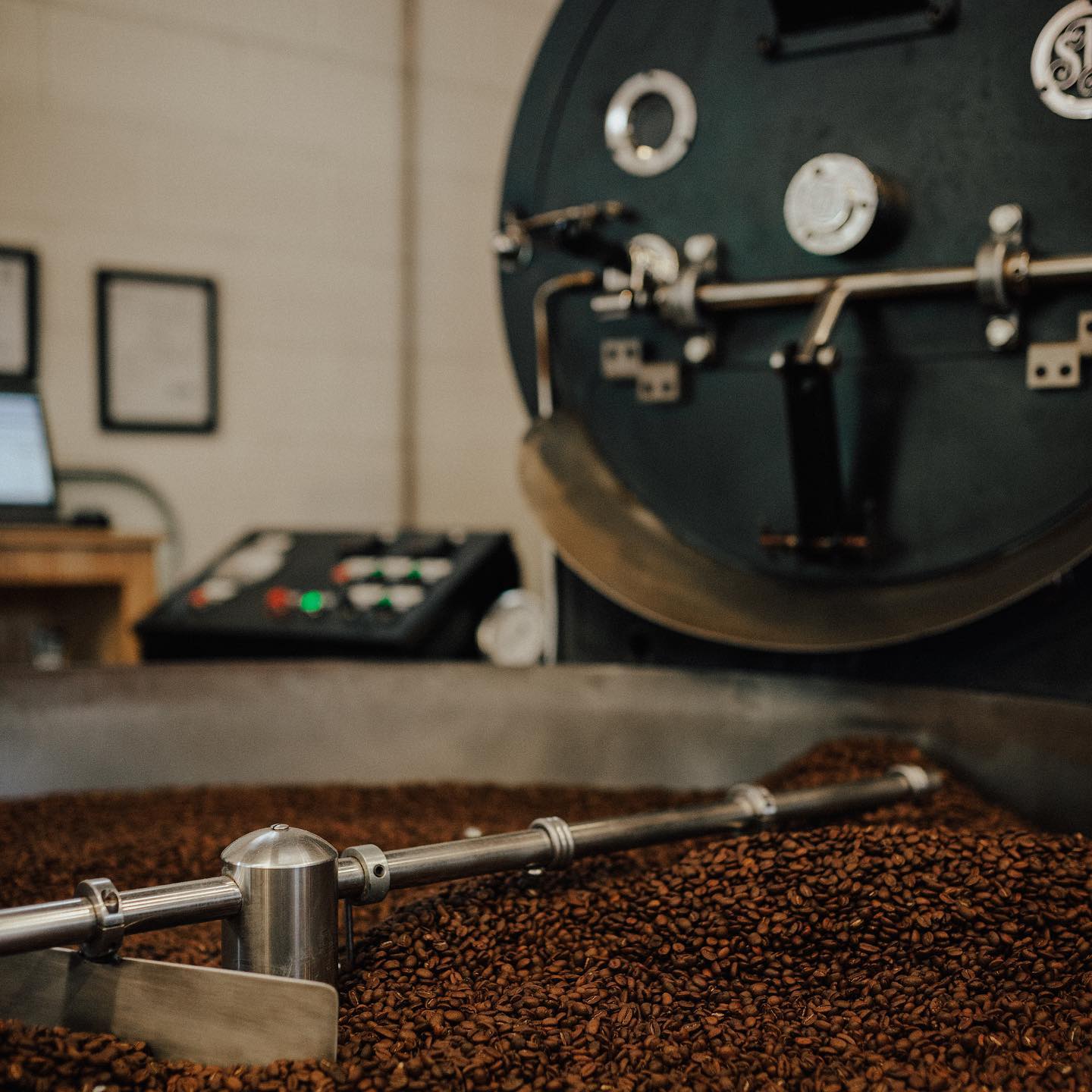 Organic Decaffeinated Coffee - Image 4